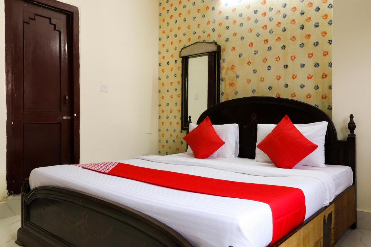 Oyo 40431 Hotel Amar Prem Lucknow Exterior photo